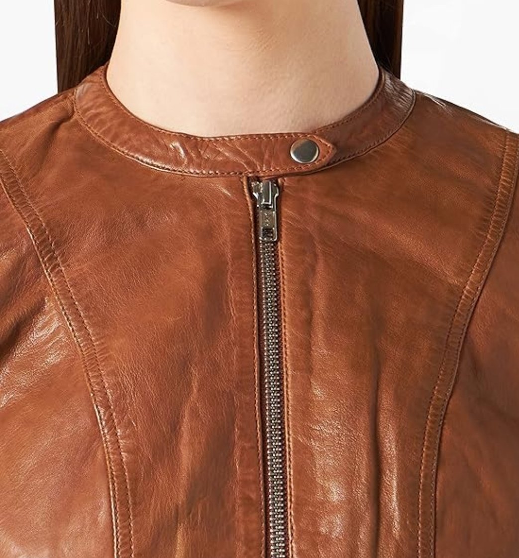 Women's Leather Jacket - Image 3